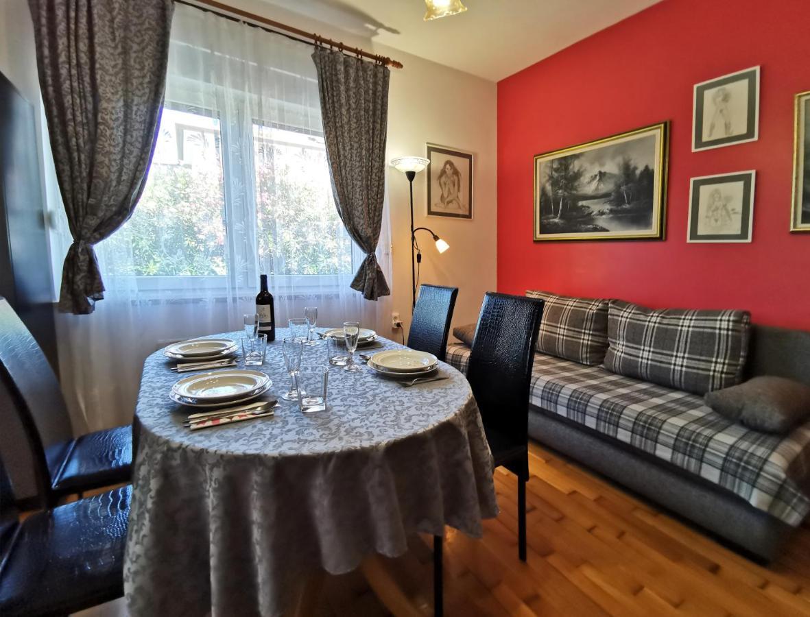 App & Room Le Palme Умаг Экстерьер фото