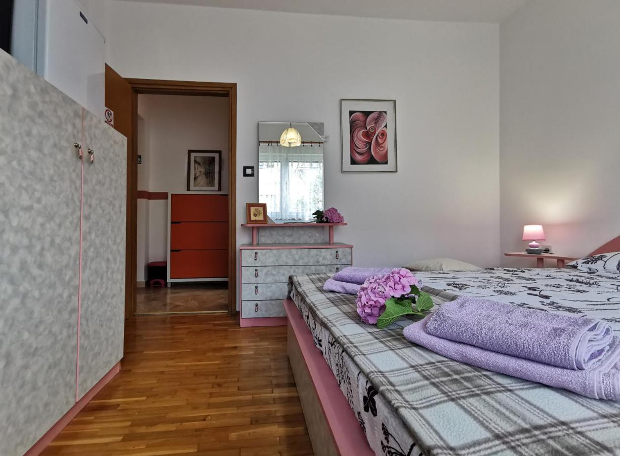 App & Room Le Palme Умаг Экстерьер фото