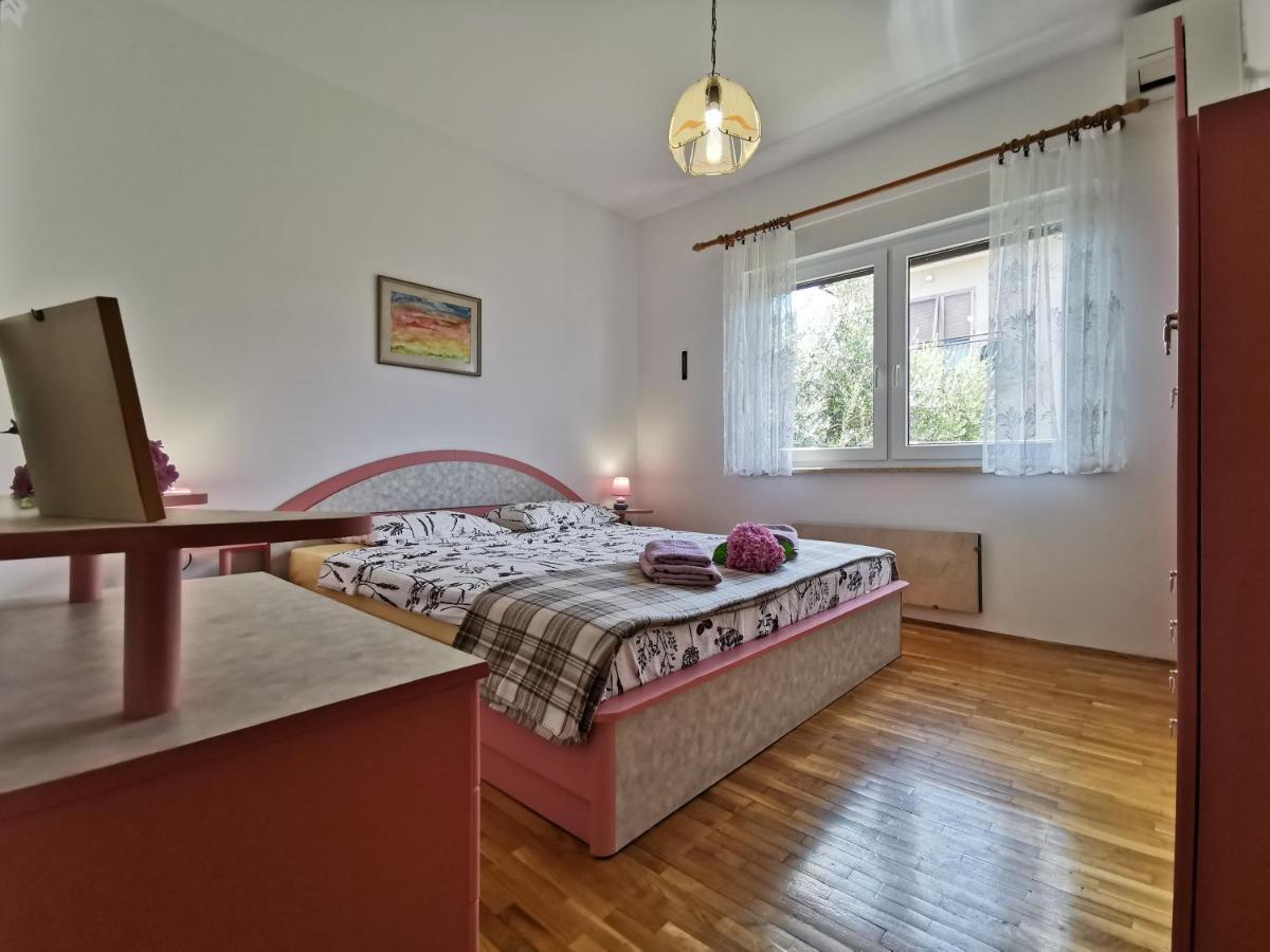 App & Room Le Palme Умаг Экстерьер фото