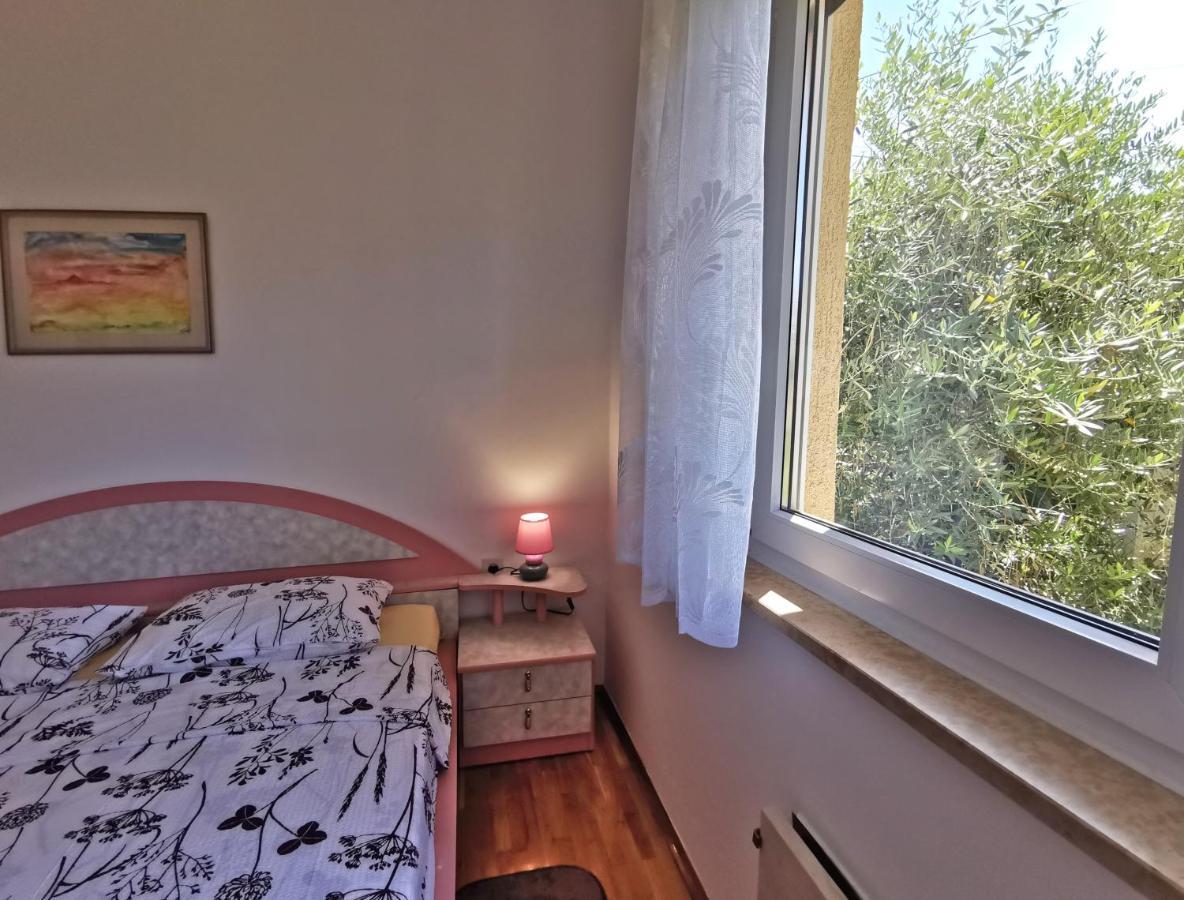 App & Room Le Palme Умаг Экстерьер фото