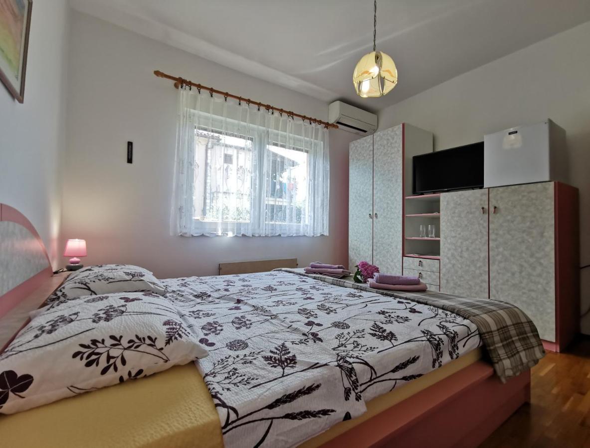 App & Room Le Palme Умаг Экстерьер фото
